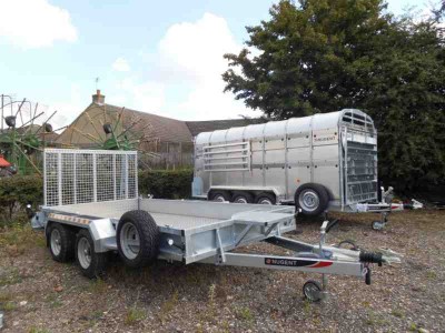 Commercial Trailers (Used) image